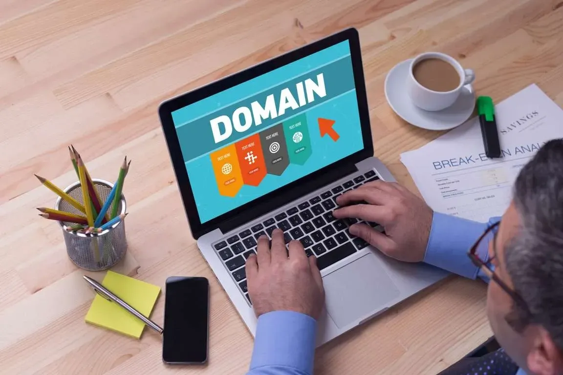 Can You Have Two Domains Pointing to the Same Website?