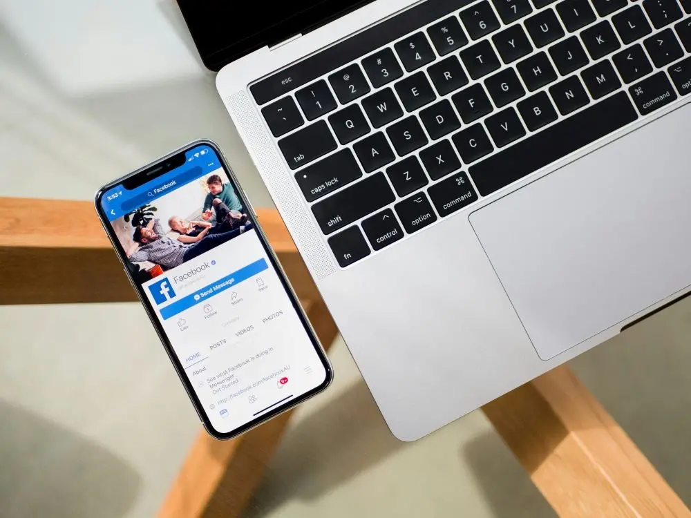 Facebook on Mobile