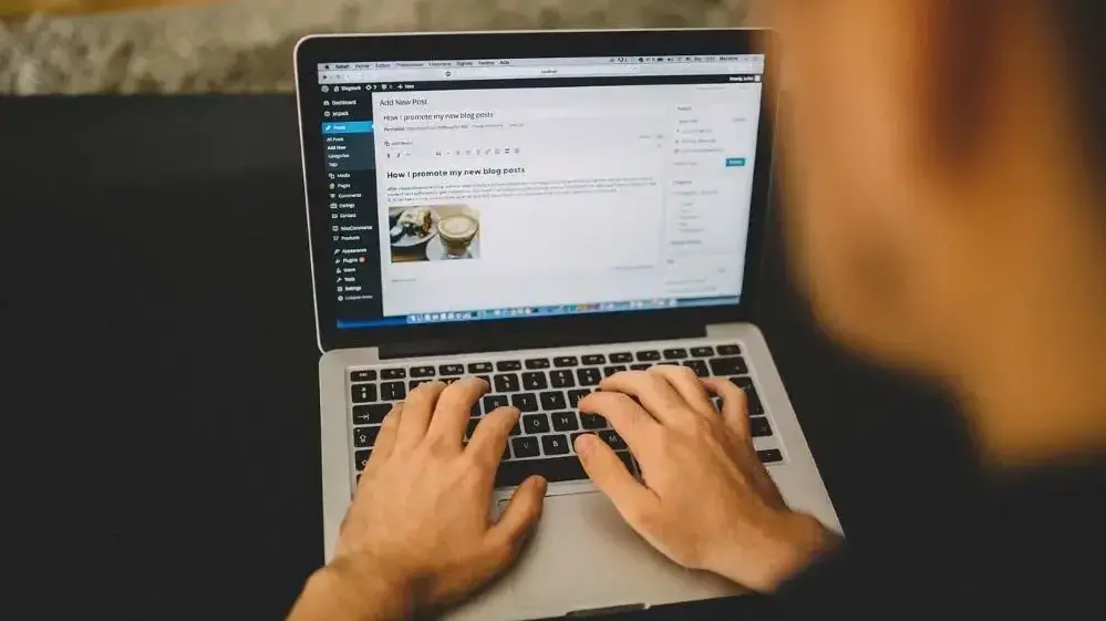 How to implement a scroll-to-top button in WordPress