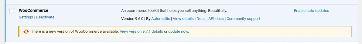 Screenshot woocommerce update available